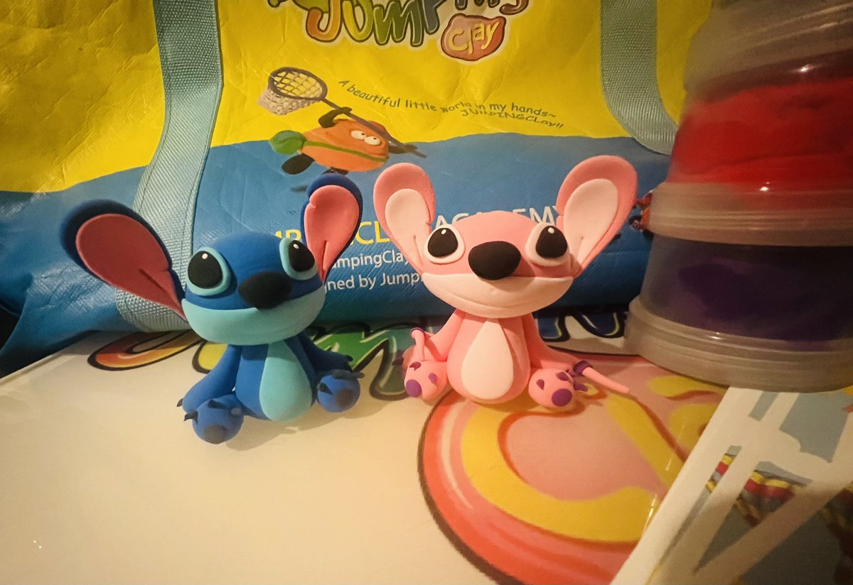 JClayHalifax's tweet photo. Getting ready for Feb half term @JClayHalifax 💙💗 https://t.co/syD9cWxlvV