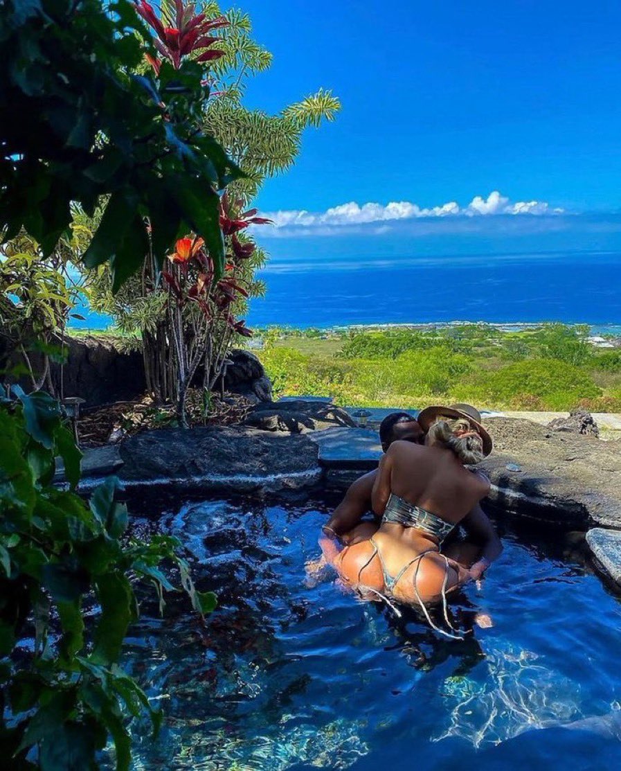 sultrymoods's tweet photo. baecation >>> https://t.co/OhA9f2ZgDb