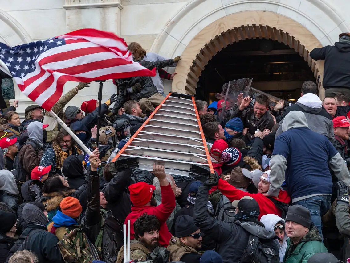 BlueCanoe tweet media