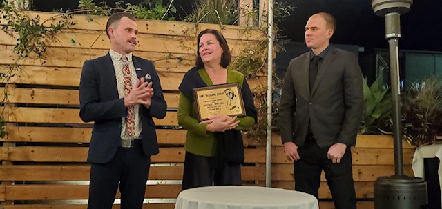 The late Chris Dufresne of the @LATimes received <a href="/TheFWAA/">Football Writers Association of America</a>'s Bert McGrane Award on Friday night in Santa Monica. Sheila Dufresne (center), Chris' wife, accepted the award with two of his sons, Drew (left) and Joey, at the Golden Bull.