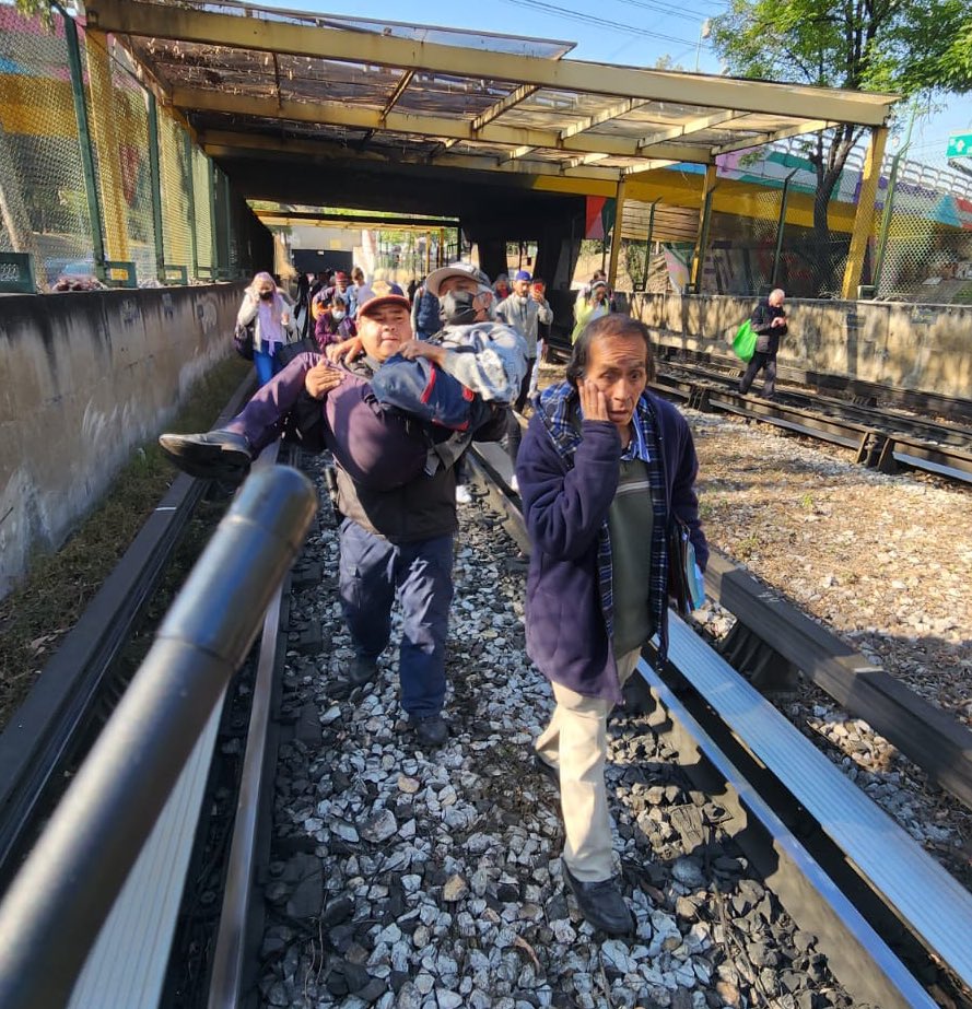 Carlos Jiménez tweet media