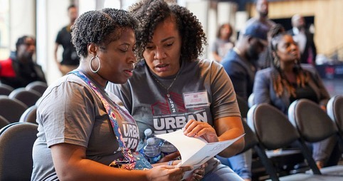 NULYP's tweet photo. The work continues across the country. Our @nulyp local chapters are hard at work in the community from coast to coast, making a tremendous impact through service and advocacy. Today's #bethemovement Spotlight goes to @phoenixulyp
ββ
#servicesaturdays https://t.co/CkOnoRzlUM