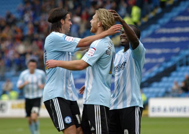 A9Mac's tweet photo. What an absolute pleasure it was to play alongside you @12CMS12. We were born to play together. So many great memories. Congratulations on a truly amazing career &amp; thank you for being the best strike partner and a brilliant friend 💙 Enjoy retirement brother 

#macattack #theposh https://t.co/ggb1PavD0U