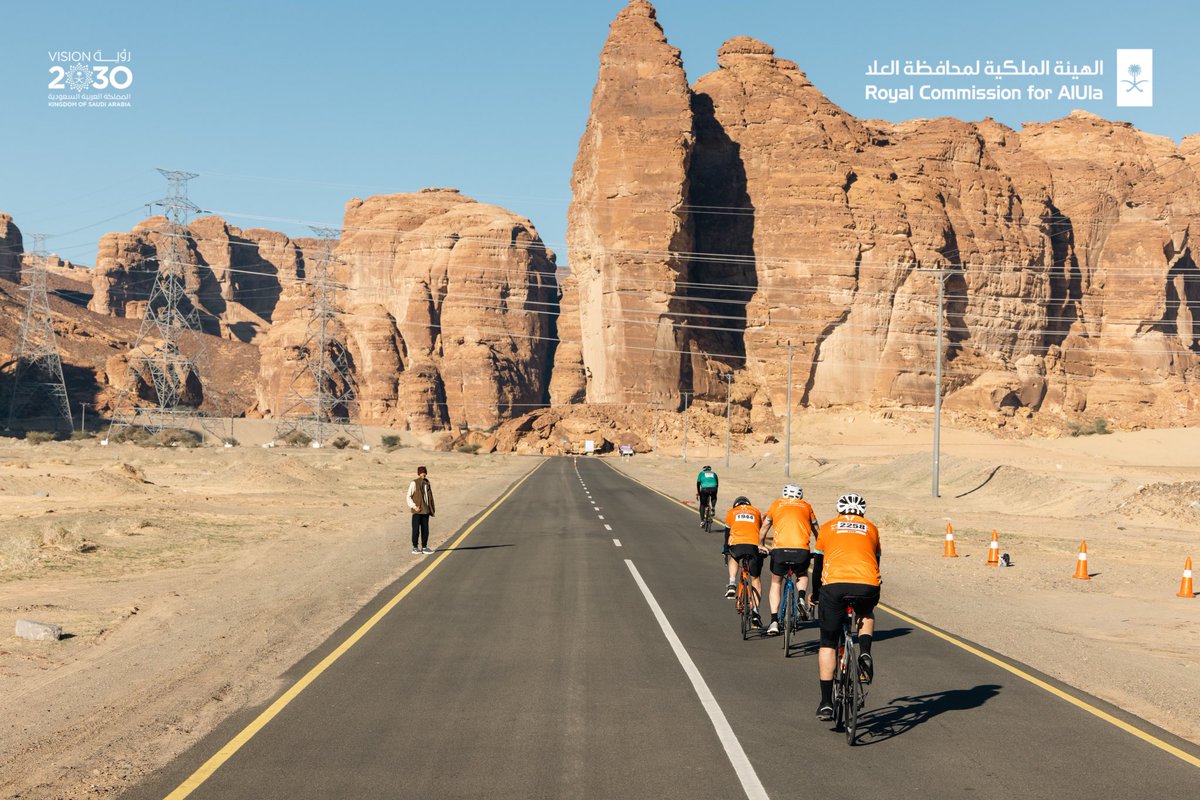 In alignment with #AlUla’s objectives to improve the quality of life and health in the region through enhancing community participation in sporting activities, residents and visitors took part in the #MoveWithUs program in partnership with @Saudi_SFA.