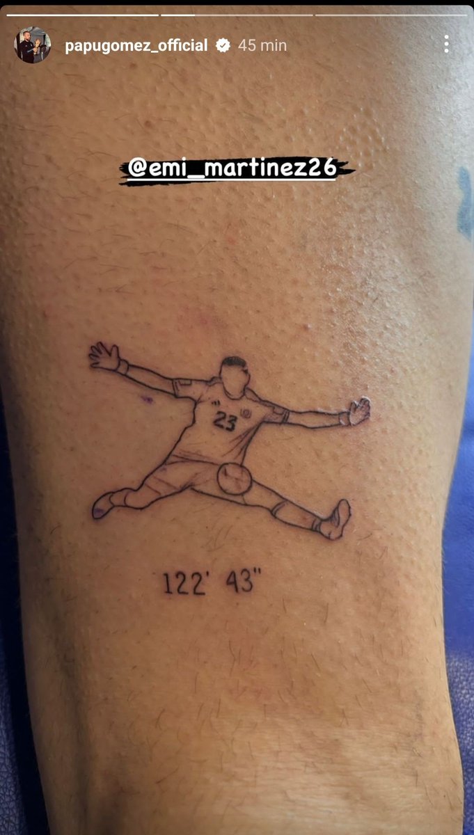 elcancillercom's tweet image. [FÚTBOL] Para siempre en la piel: "Papu" Gómez se tatuó la ataja del siglo. 🤪🇦🇷⭐️⭐️⭐️