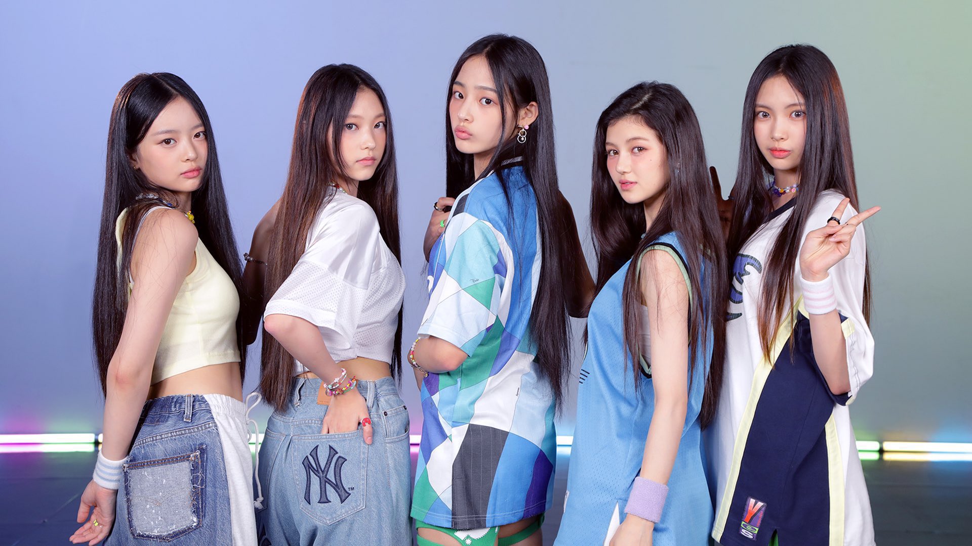 NEWJEANS Charts on Twitter: 