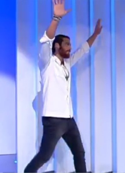 FilosaAntonella's tweet photo. #CanYaman #CePostaPerTe23
Evvaiiii 🤗❤️🤗❤️ https://t.co/QSHODgZHt2