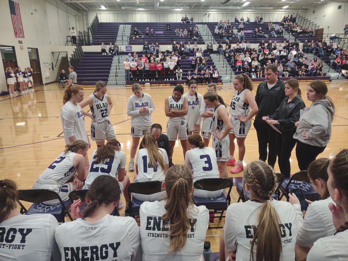 Blair girls basketball 56, Bennington 50, final. Bears' Kaitlyn Johnson leads all scorer's with 25, unofficially. #nebpreps