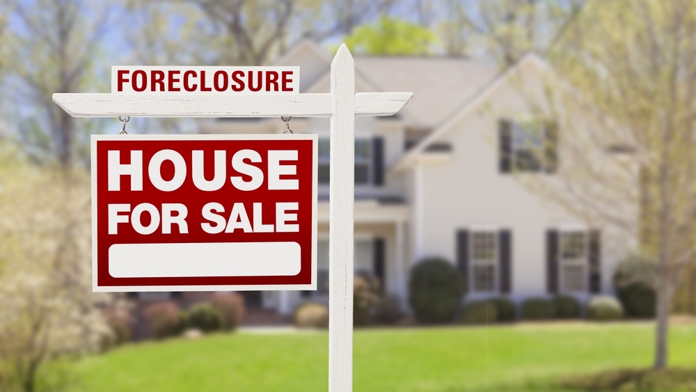 PeopleOptional's tweet photo. Seeking Foreclosure Opportunities With Your Eyes Wide Open https://t.co/wMzaKsylw8 https://t.co/DusUvL3nFe