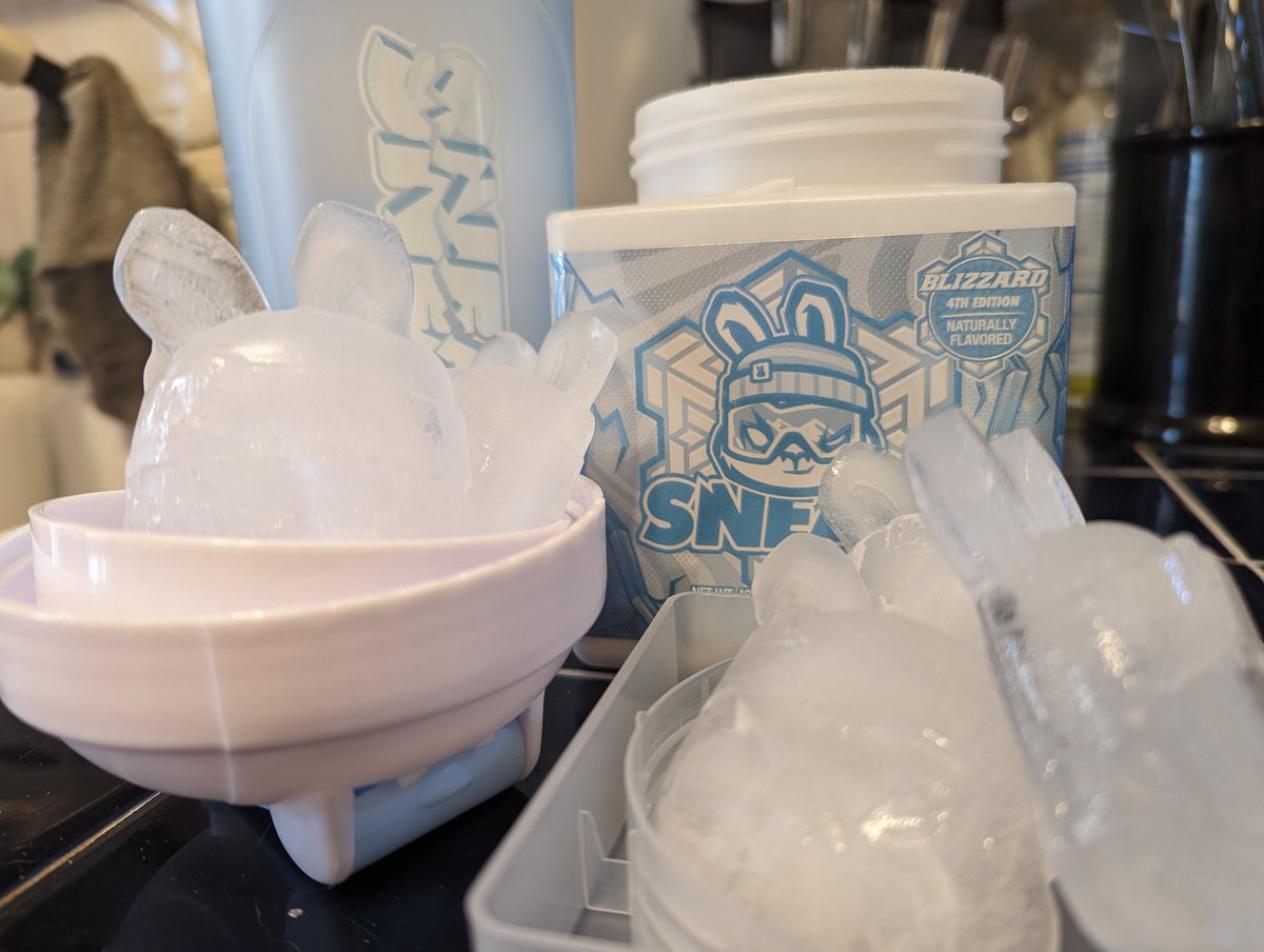 The blizzard has landed 🥶🐰🥶
#SneakBlizzard #Sneak #Blizzard