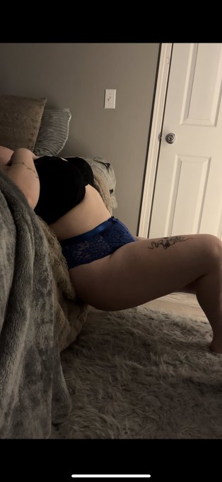 Come subscribe and see what&rsquo;s new🖤 Only $5!! https://t.co/ZnOgc8Ip3F https://t.co/KctvCw0w6f<a href="/tag/sellingcontent"class="tags"><span>#sellingcontent</span></a>