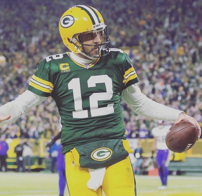 ftbllanalytics's tweet photo. Hey! Nach knapp einwöchiger Pause melde ich mich mit einem neuen Beitrag bei euch! Es geht um eine Preview zum anstehenden NFL Spieltag, welcher in knapp einer Stunde beginnt. Es gibt noch einige interessante Playoff Szenarien zu klären! #ranNFL #ranNFLsuechtig #NFLGermany https://t.co/D1H8udZmzw
