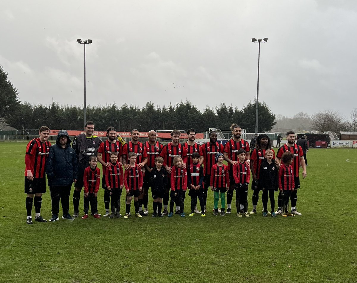 Great to have our U8’s down as mascots today for the last game on the grass pitch. They were treated to a good second half in pelting rain, as Marklew and then Kozakis completed the comeback to win 2-1 vs <a href="/alton_fc/">Alton FC</a> #COYH ⚒️⚽️⚒️