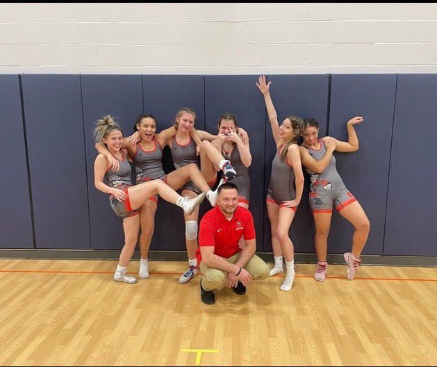 WrestlingElyria's tweet photo. HISTORY MADE: The Lady Pioneer wrestlers competed in and won their 1st ever dual meet yesterday against Berea-Midpark 18-12. These young women are truly Pioneers with 6/7 wrestlers never competing in the sport before.They are trailblazers, paving the way for future of the program https://t.co/OiDX0uXcgm