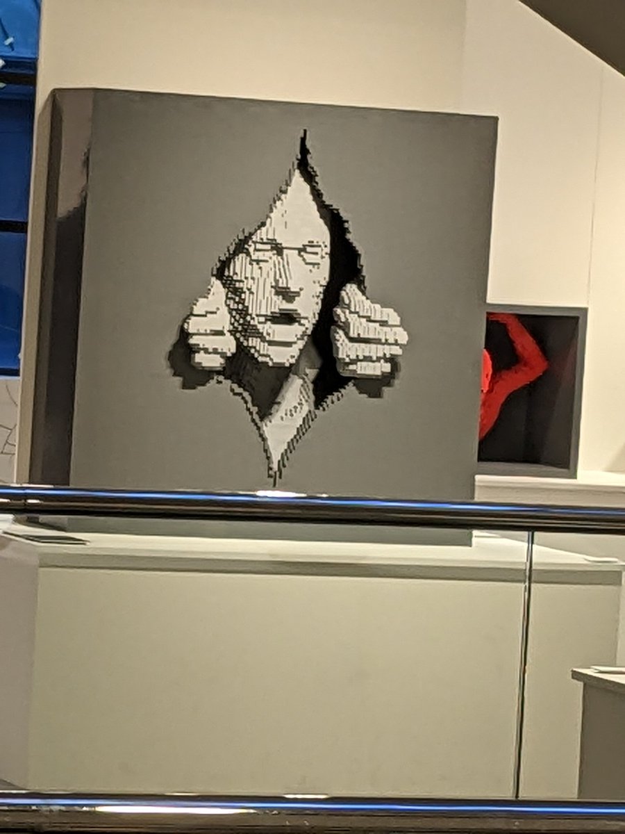 salaam_fatima's tweet image. This is what Saturdays are supposed to be about ... hanging out with a good friend, shopping, drinking hot chocolate, and checking out cool exhibits.  No matter what, do something that connects you to yourself and others.  Enjoy. #Burdick #BostonBricks