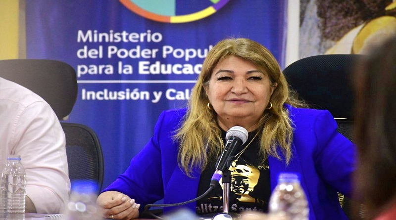 VTVcanal8's tweet photo. Sector Educación se prepara para el reinicio de clases el 9 de enero

#VenezuelaPróspera

https://t.co/aaeKmUQrKF https://t.co/8QK31AzFOz
