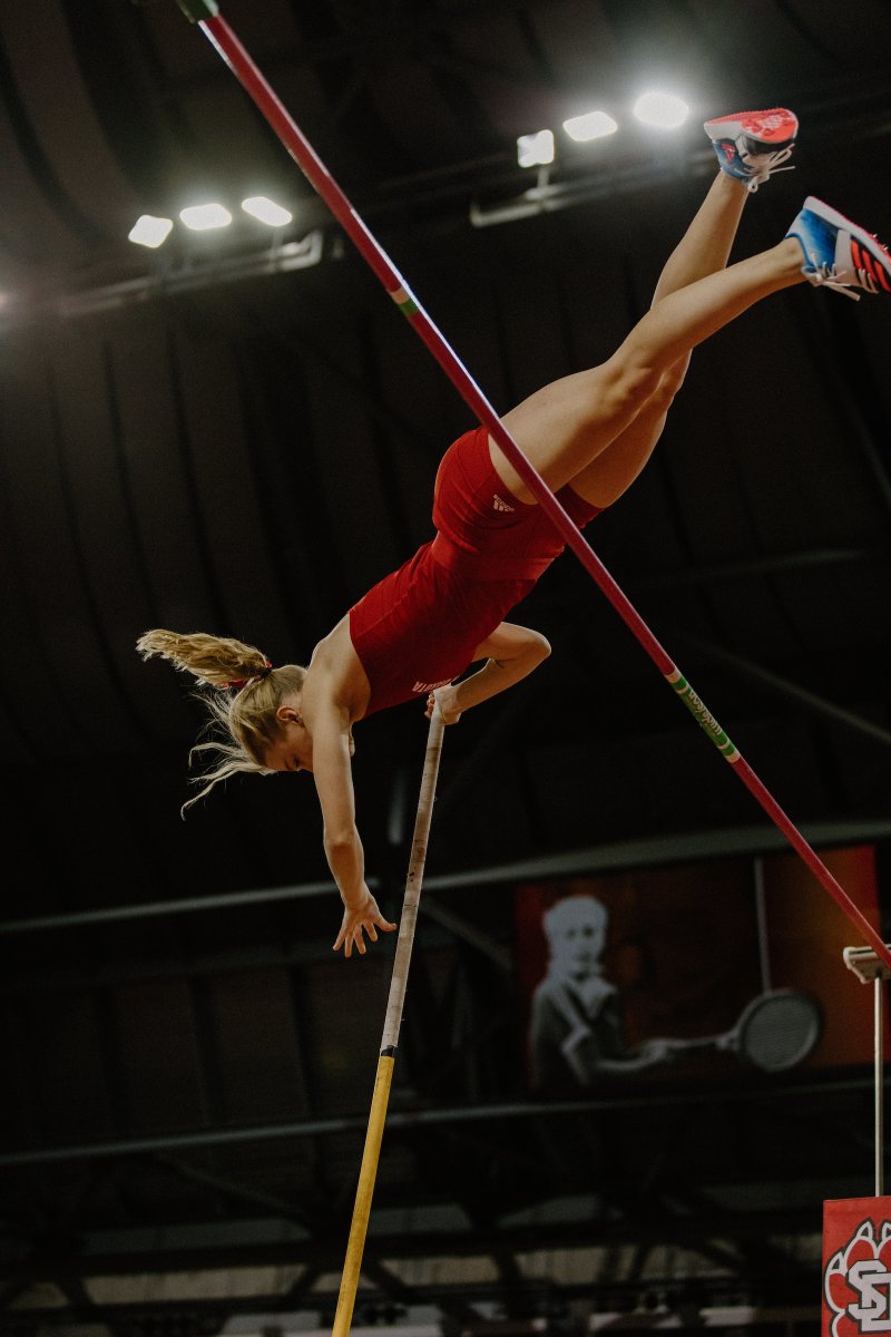 South Dakota Track & Field / Cross Country tweet media