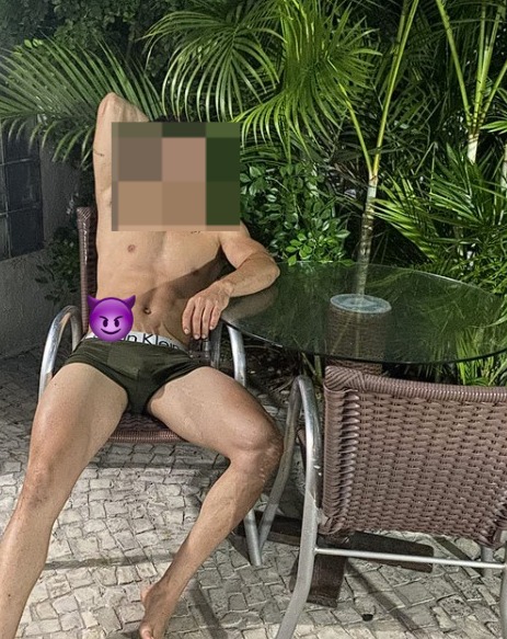 dotadoheteroo's tweet photo. Queria fudê! 

Quem for de Fortaleza da RT aqui pra eu ver uma coisa.

@hreserva2 
@divulgace18 
@boysdivulgaboys 
@fortalboys
@brasil1naked
 #PINTOAWARDS https://t.co/LpVQOmNLk7