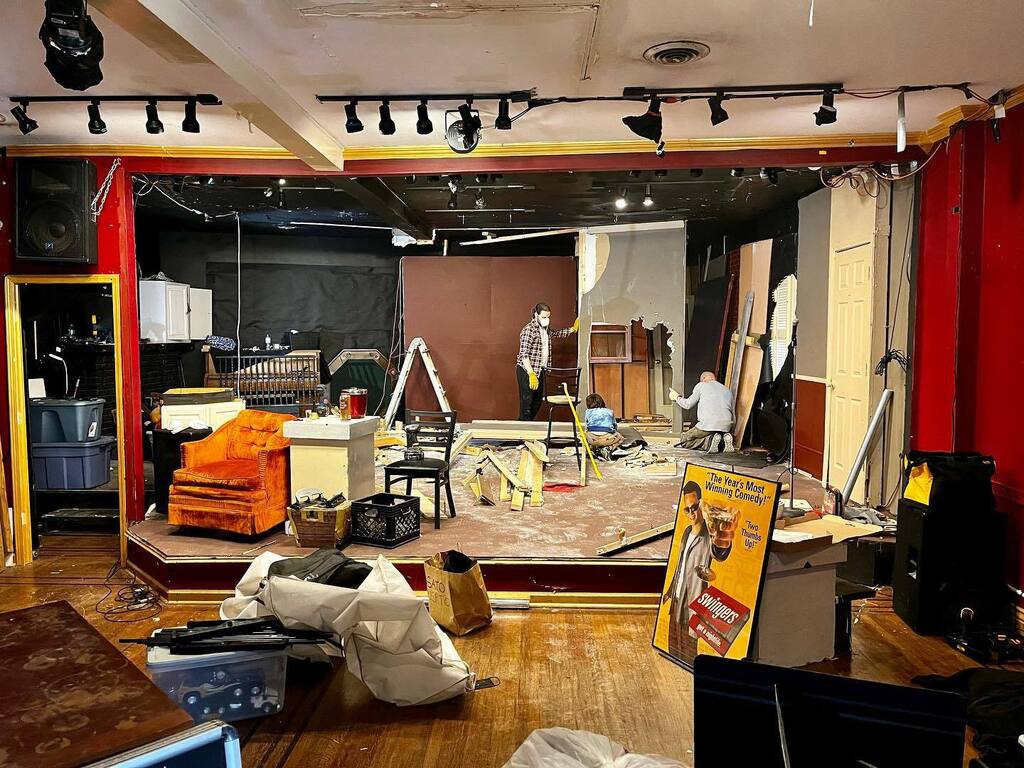 Thanks to some incredible volunteers (coordinated by the always-incredible Rachel Allen and Sabrina Spalding), Bard 1.0 begins the move to Bard 2.0. The walls never made the magic. The people did. And do. #thebard #bardtheatre #louisville instagr.am/p/CnIKXwCO3m0/