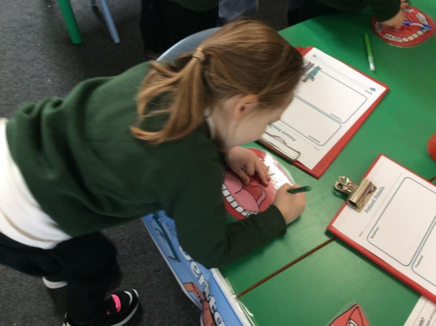 This week, Reception have enjoyed taking part in Get Fit Get Healthy Week! They have been learning how to keep themselves healthy and why it is important. Everyone loved joining in with inclusion sports such as blind football and seated badminton. A fantastic first week!