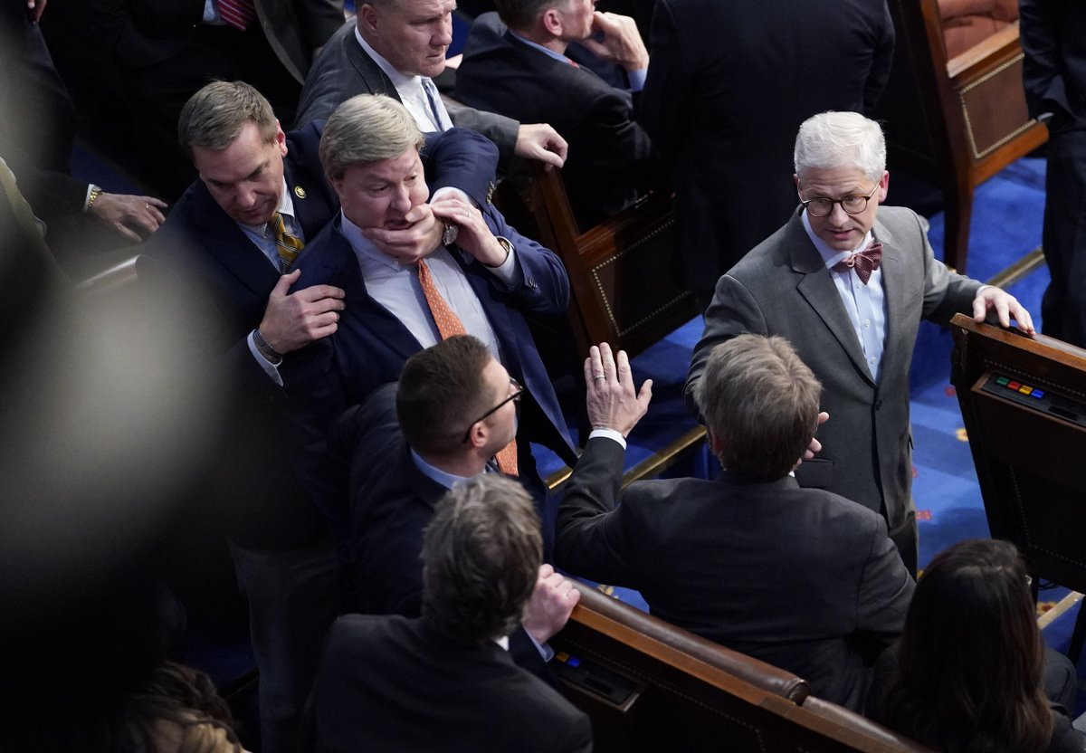 atrupar's tweet photo. Republican energy/Dem energy (Getty) https://t.co/7v4e59sG65