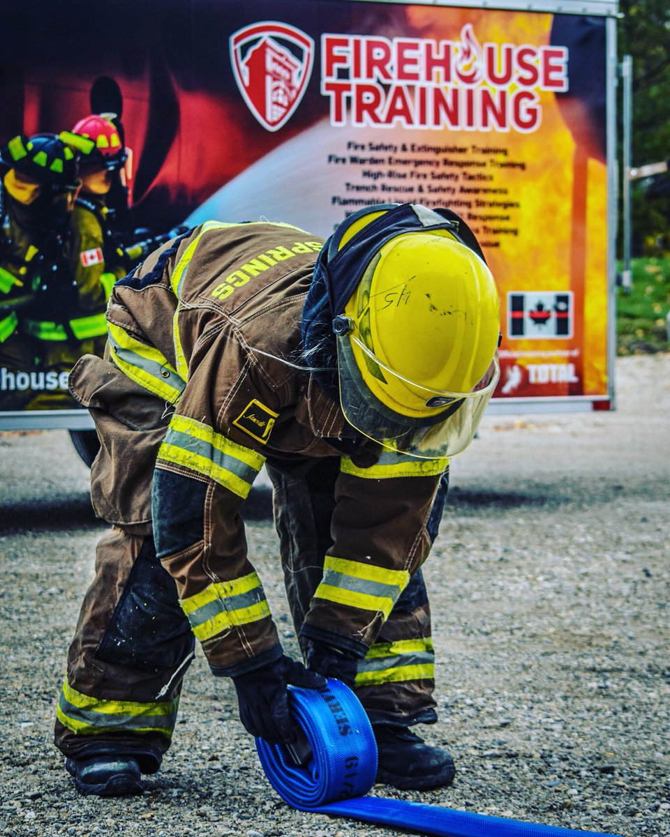 FirehouseTrain1's tweet photo. We want it more.π₯#nevergiveup
...
....
#hardwork #nevergiveup #firehousetraining #careercoach #januaryevents #practicalskills #firetestprep #handsontraining https://t.co/pF1AFnMPE9