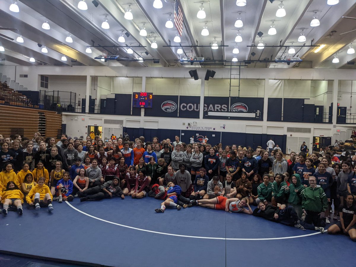 Had a Good scrap today at Conant. 
200+ girls competed.

Going 3-0 today Dylanie Cecala.

Bunch of girls go 2-1 on the day: 
Sabina Charlebois
Kira Cailteux
Delani Majetic
Lexi Lakota
Bella Cyrkiel
Jaiden Moody
Abbey Boersma
Sidney Ray
Peyton Kueltzo