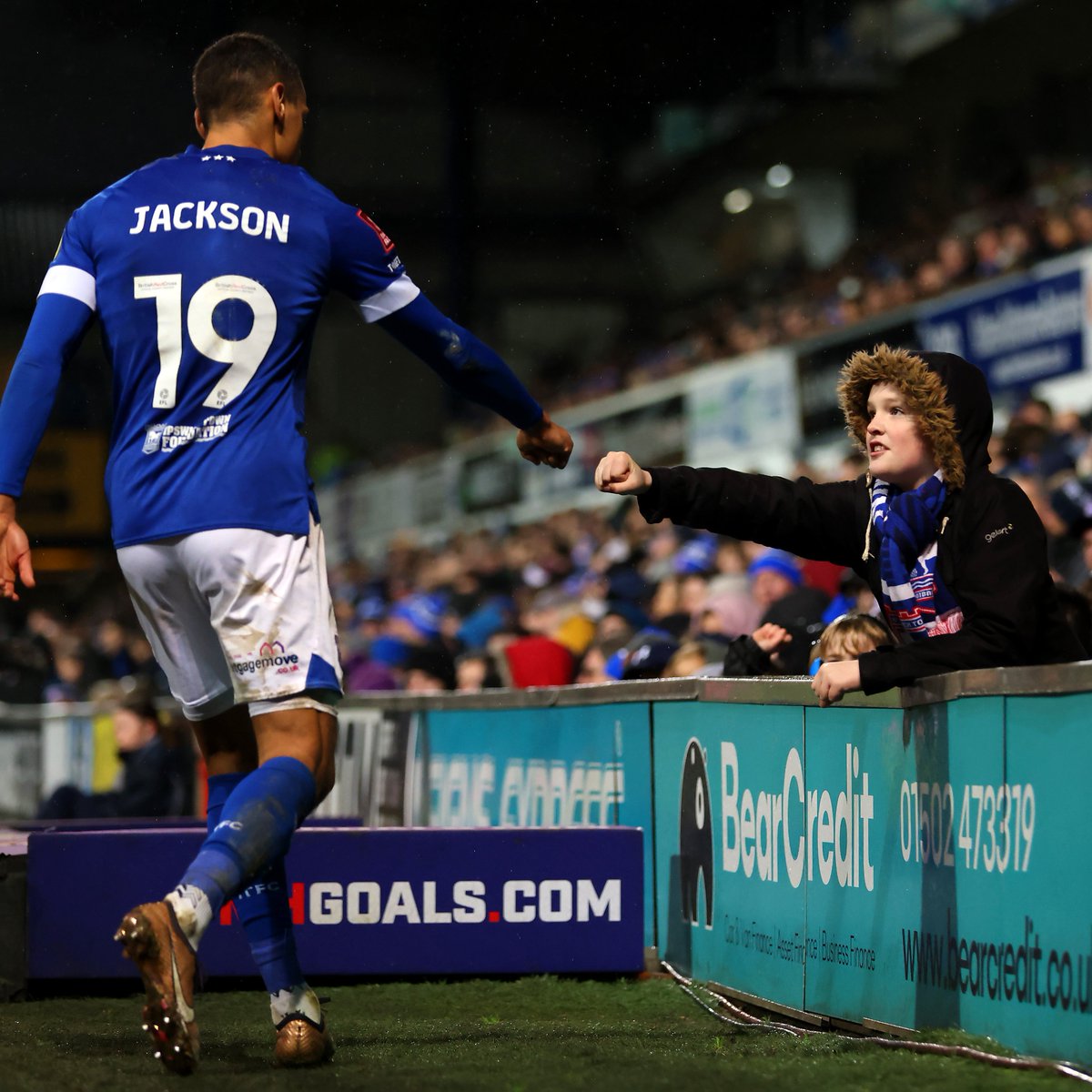 Emirates FA Cup tweet media