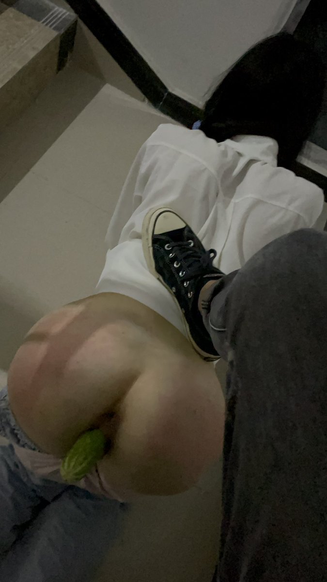 老图新发
#踩踏 #母狗