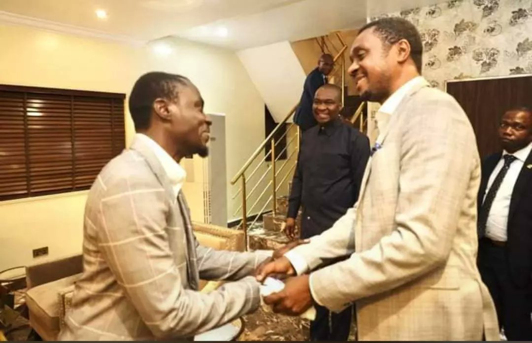neragrey95's tweet image. The photo we have been waiting for. Thank you Pastor @nathanielblow and Apostle Grace Lubega of @Phanerookampala 
I love Apostle Joshua Selman of @koinoniaeni @JoshuaSelmanNim 

Africa is blessed. Now to the world.

Who is ready for #WOFBEC 😍😍☺️☺️