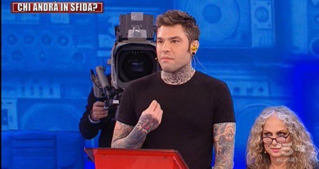 ineedalcool's tweet photo. MA ALLA FINE SO UOMO #CePostaPerTe https://t.co/kYJYkqWvPh