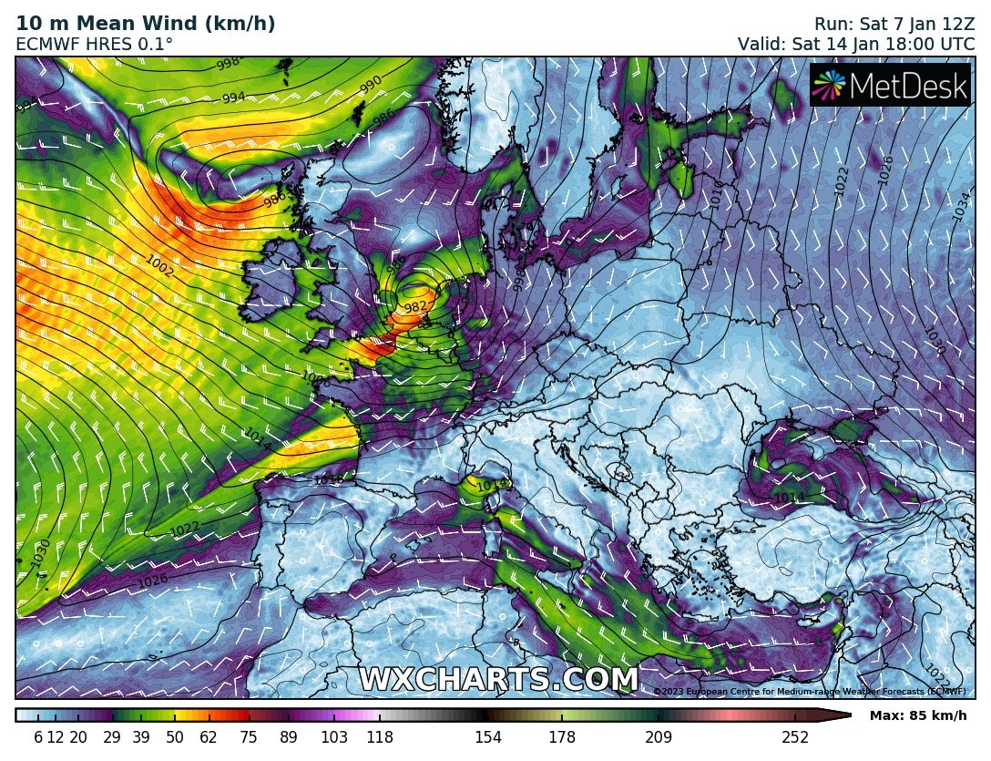 MeteoVoorne's tweet image. En volgend weekend een stormdepressie op bezoek om het herfstbeeld compleet te maken? 🌬🌧 #onstuimig #windstoten