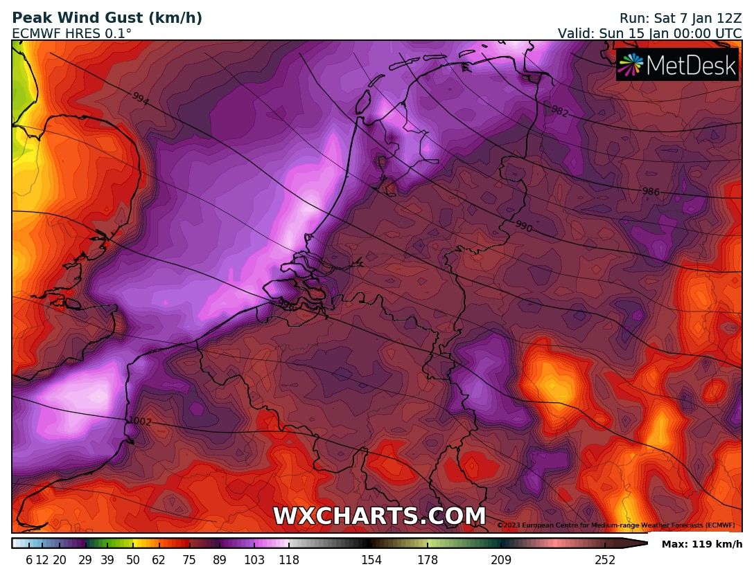 MeteoVoorne's tweet image. En volgend weekend een stormdepressie op bezoek om het herfstbeeld compleet te maken? 🌬🌧 #onstuimig #windstoten