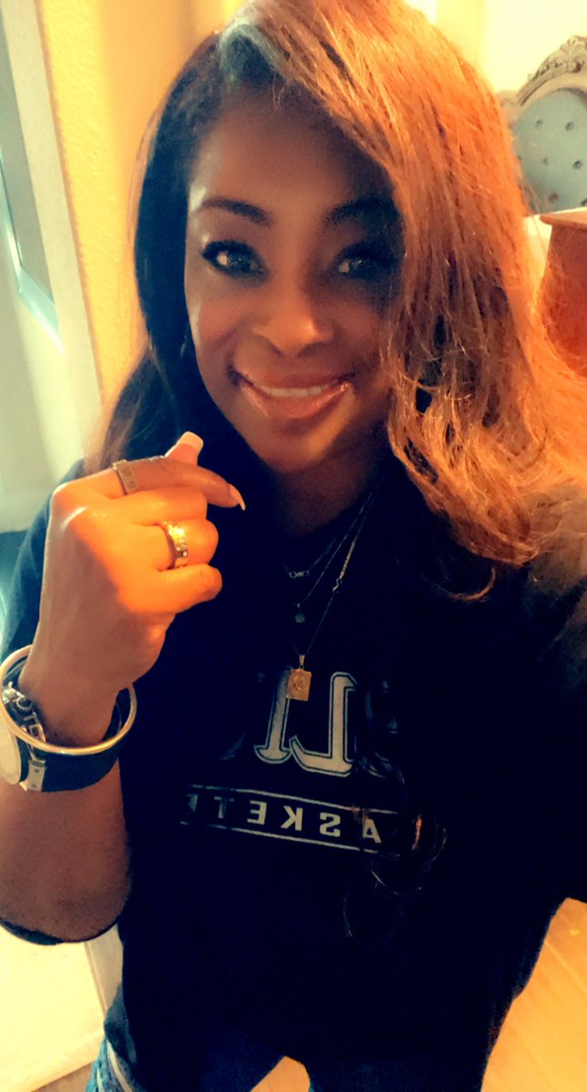 LLex41's tweet photo. Let’s go Bucs!! 👏🏽👏🏽👏🏽👏🏽 Proud Mom!! #My30 #TPG https://t.co/nv4mYQXi0C