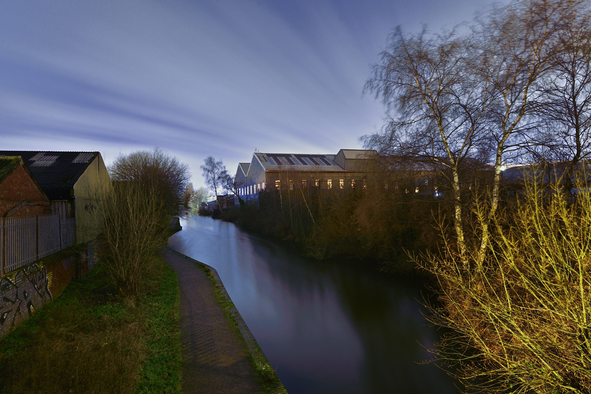 The Walsall #canal at Bridgeman Street, Walsall, UK this evening. Each photograph is a two minute exposure. #NightPhotography #inlandwaterways #blackcountry