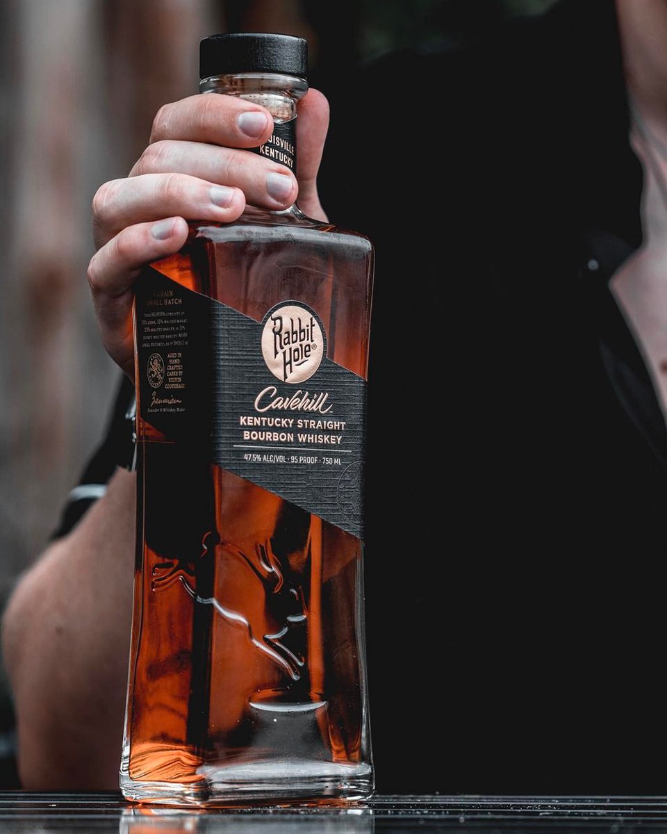 RabbitHoleKY's tweet photo. With Cavehill we haven't just created our legacy - we've bottled it. Enjoy.
#bourbon #whiskey #OriginalWorksOfBourbon #fourgrain #triplemalt #Cavehill https://t.co/oEVhhyyBbR