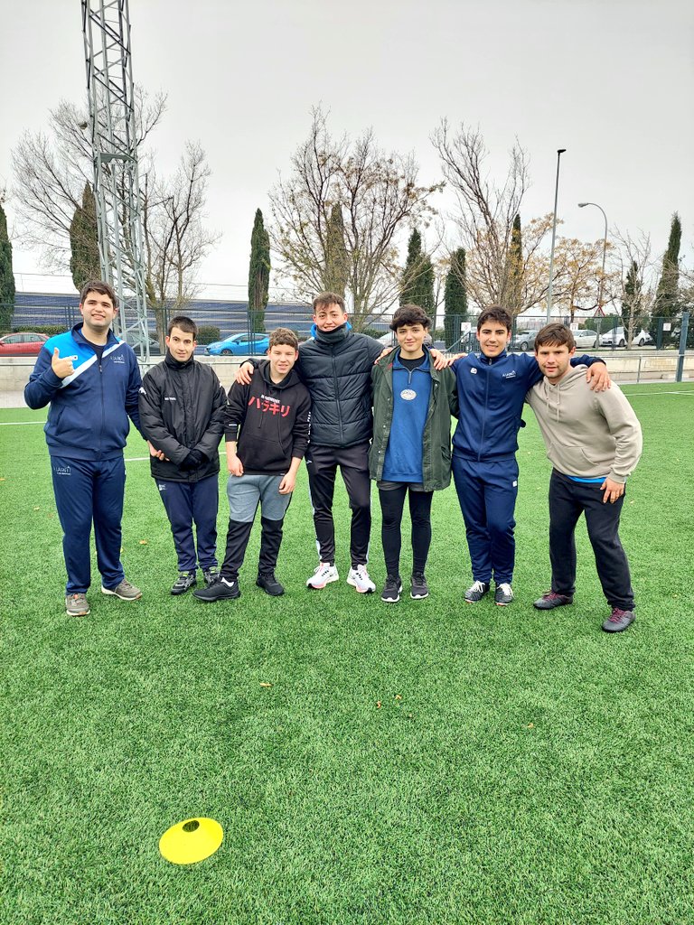 Fundación A LA PAR (@fundacionalapar) on Twitter photo Nuestro #clubdeportivo comienza el año de la mejor forma posible, una sesión de iniciación al rugby gracias a <a href="/OsosdelPardo/">Osos del Pardo R.C.</a> en el Campo de Rugby de Tres Olivos de <a href="/JMDFuencarral/">JMD Fuencarral</a> <a href="/MADRID/">Ayuntamiento Madrid</a> <a href="/TAGHeuer/">TAG Heuer</a> <a href="/JohnSmithSport/">John Smith</a> #NadaNosPara Nuestro #clubdeportivo comienza el año de la mejor forma posible, una sesión de iniciación al rugby gracias a <a href="/OsosdelPardo/">Osos del Pardo R.C.</a> en el Campo de Rugby de Tres Olivos de <a href="/JMDFuencarral/">JMD Fuencarral</a> <a href="/MADRID/">Ayuntamiento Madrid</a> <a href="/TAGHeuer/">TAG Heuer</a> <a href="/JohnSmithSport/">John Smith</a> #NadaNosPara