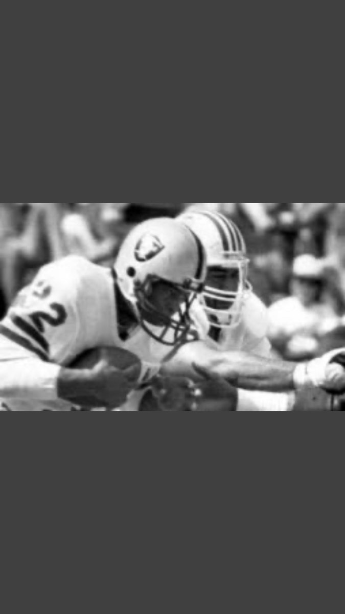 Sports_Brain's tweet photo. @jim_gumm @HelmetAddict https://t.co/gfI8srqS5F