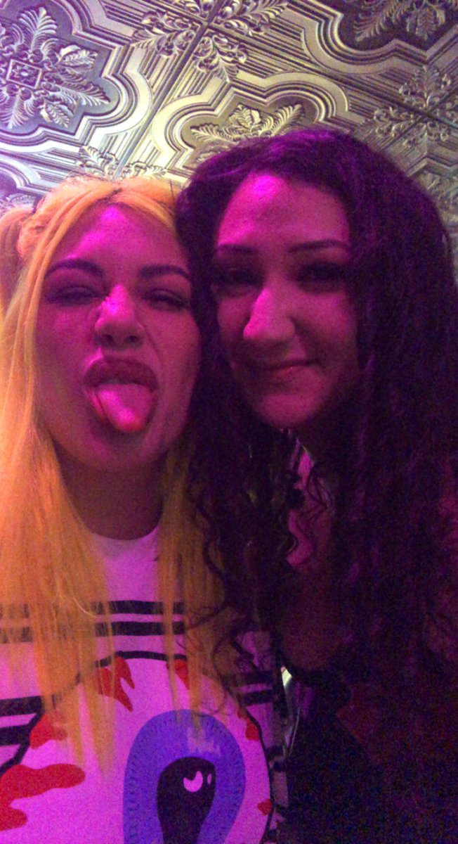 Not me meeting <a href="/JessicaAudifred/">Jessica Audiffred</a> in the bathroom of Kongs and then developing my camera and forgetting I had taken a pic of her killing it 😭 such a nice surprise🥹