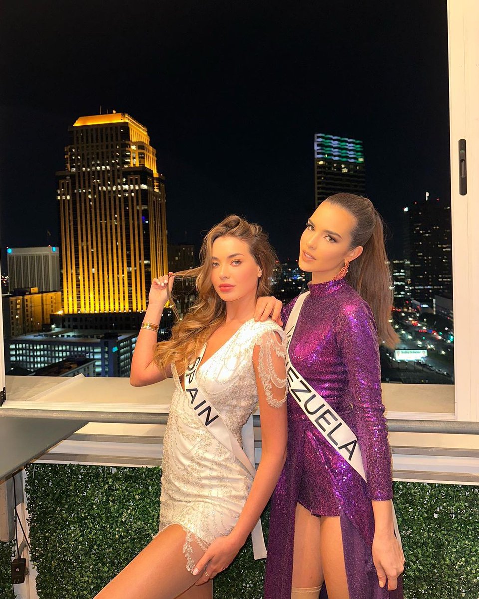estrendyve's tweet photo. Miss Venezuela 🇻🇪 y Miss España 🇪🇦 

¿Qué tal luce Amanda Dudamel? 😍 #MissUniverse #71stMissUniverse https://t.co/Uod6foafF3
