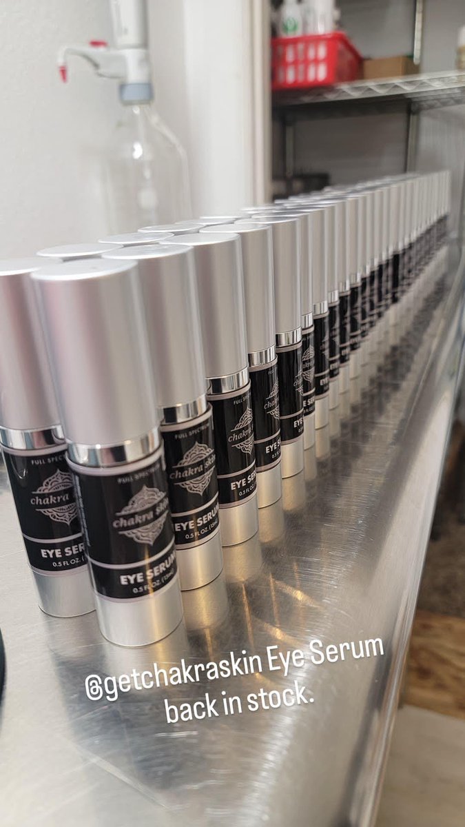 ChakraSkin's tweet photo. Fresh batch of our #eyeserum https://t.co/IEydRDy3RF