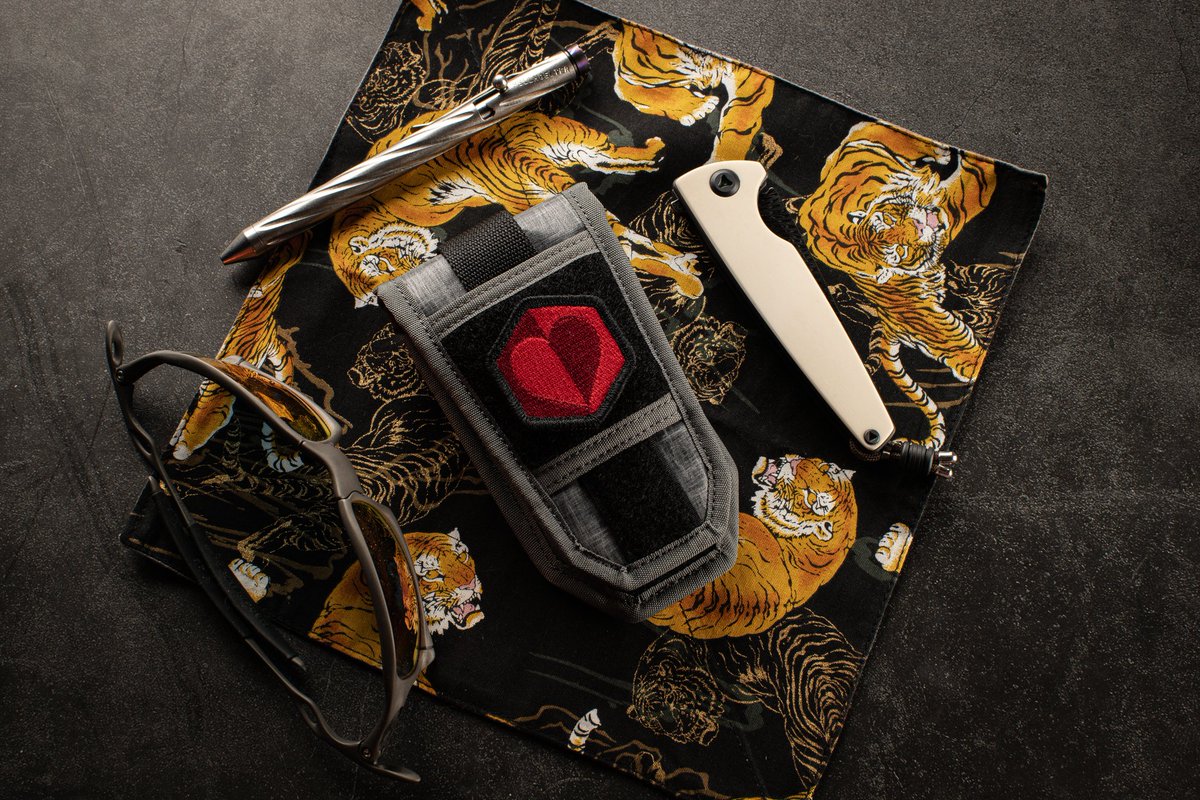 psigear's tweet photo. RP-019 Kife Pouch
#psigearyellowlable #knife #knifepouch #xpac #xpacfabric https://t.co/Oc8xFWX0k3