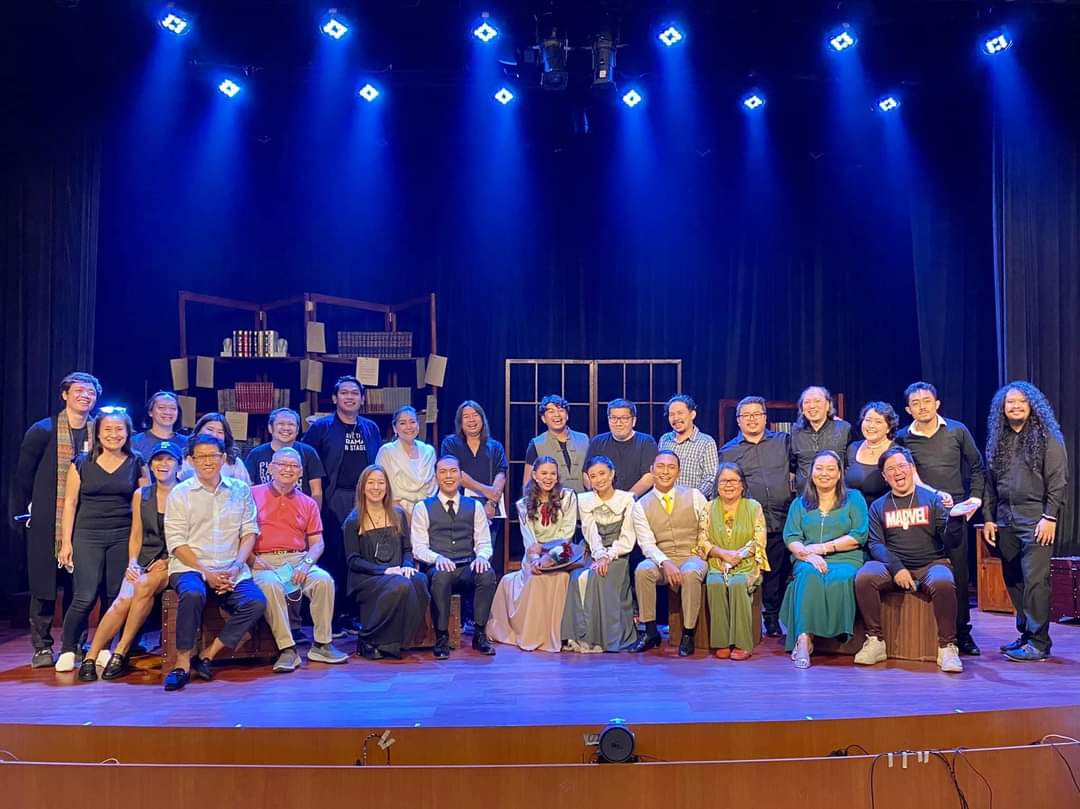 SonnyAlquizola's tweet photo. A gathering/reunion of different generations of Theatre Directors and Cultural Workers in Cebu. Humbled and blessed to be part of this. 🥰 #MakingALife https://t.co/aIh5JDT4Ar