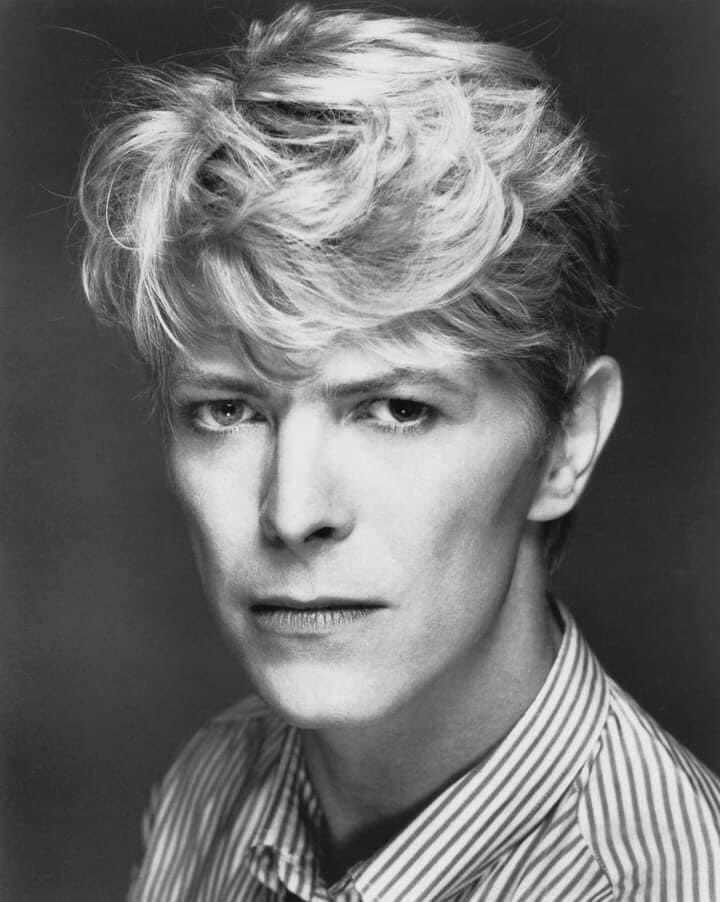 おはようございます😃
Happy birthday David Bowie㊗️🎂🎉🎊
#David Bowie forever