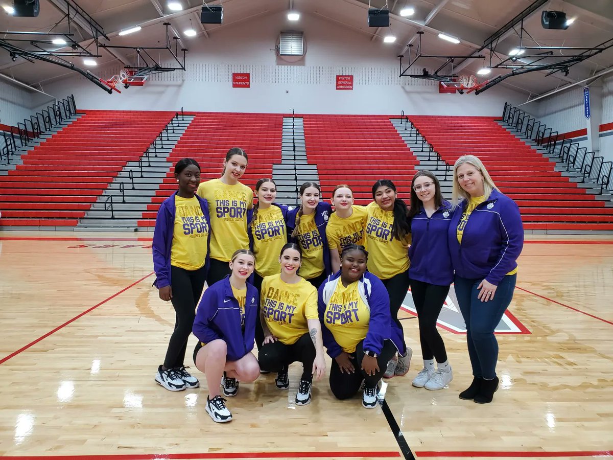MaumeeDance's tweet photo. ⭐️STATE BOUND!!⭐️ Congrats to the MDT Competition Hip Hop &amp; Pom dancers!! This morning they competed at the OASSA Regional Competition at Van Wert HS and Qualified BOTH routines!! When you only get one shot.... you all hit home runs!! Keep up the hard work!! 💜💛 #WeAreMaumee 🐾 https://t.co/m4ydL53ikw
