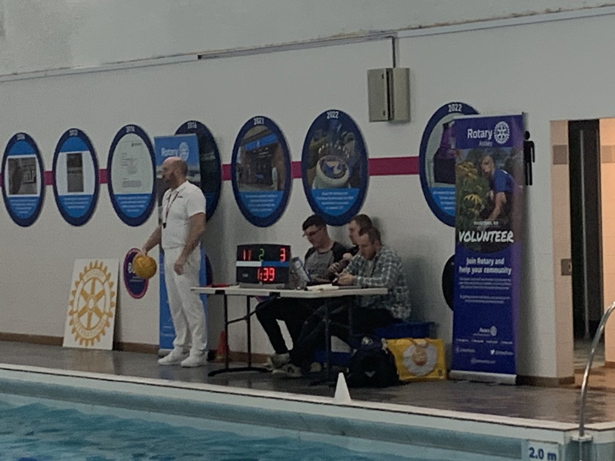 TyldesleySWP's tweet photo. Great match at the Pelican between Tyldesley Ladies v Donegal Diamonds Northern Ireland sponsored by Rotary Club of Astley https://t.co/0LfLj2E2iY