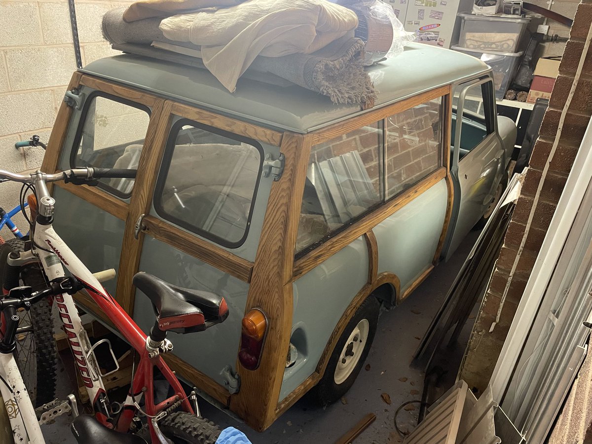 One of my new year challenges. Get this finally finished and back on the road. Thinking of doing some build videos on it. Good idea?

#mini #classicmini #austin #countryman #britishleyland #restoration #classiccar