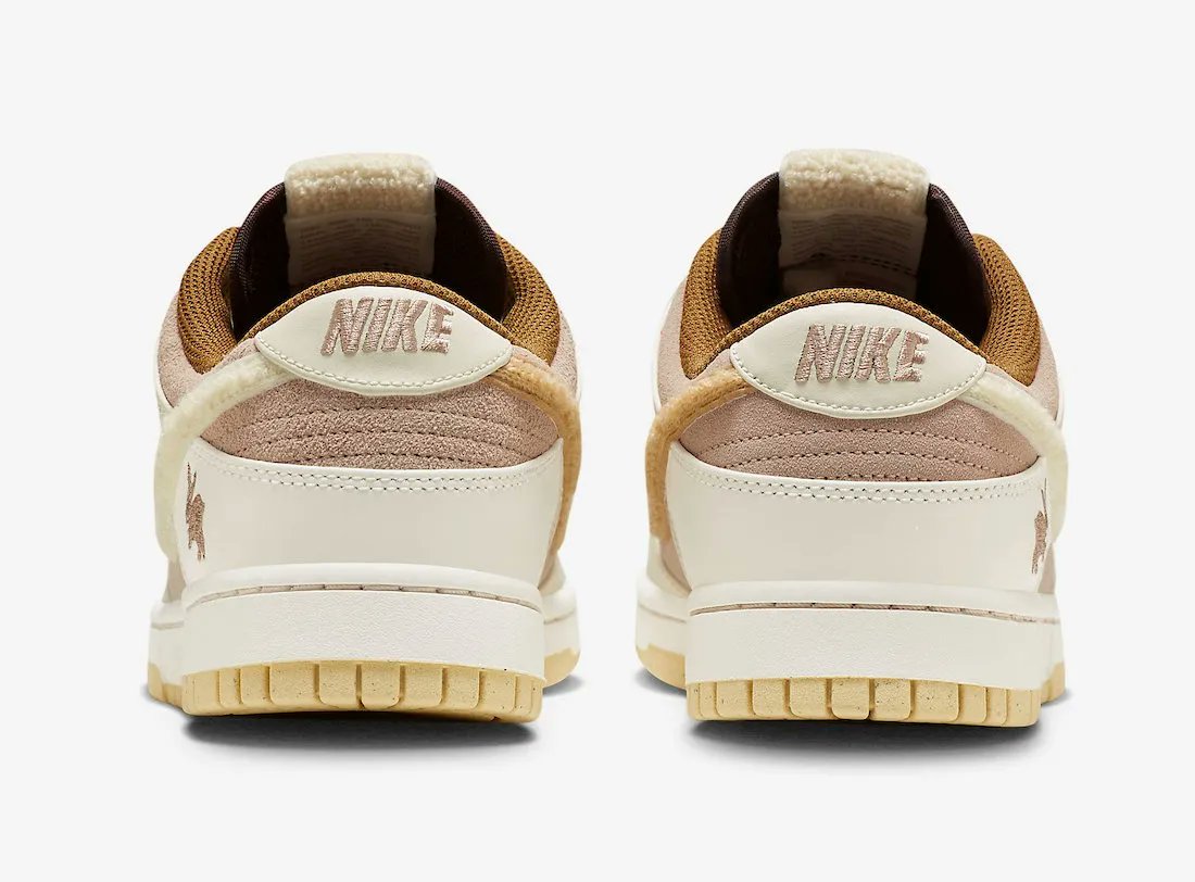 TheSiteSupply's tweet photo. Official look at the Nike Dunk Low “Year of the Rabbit” 🐰 https://t.co/e9kDaot0iV