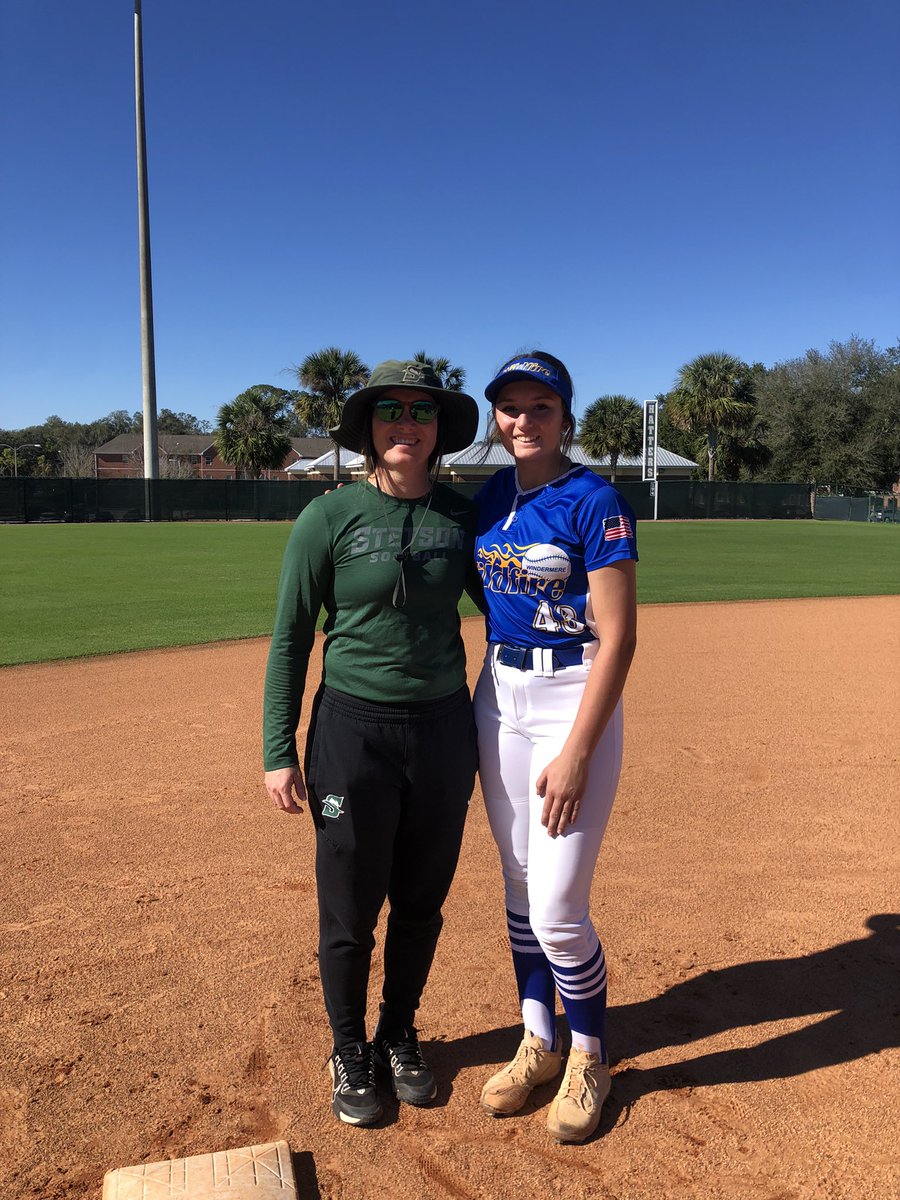 HaileyBrereton1's tweet photo. I had an amazing time at the Stetson pitching camp today. Thank you so much @CoachCuz3, @liz_jackson4, Coach Russell and @dylananthony04 learned so much today.@WildfirePaulson https://t.co/DfuVUgGvRH