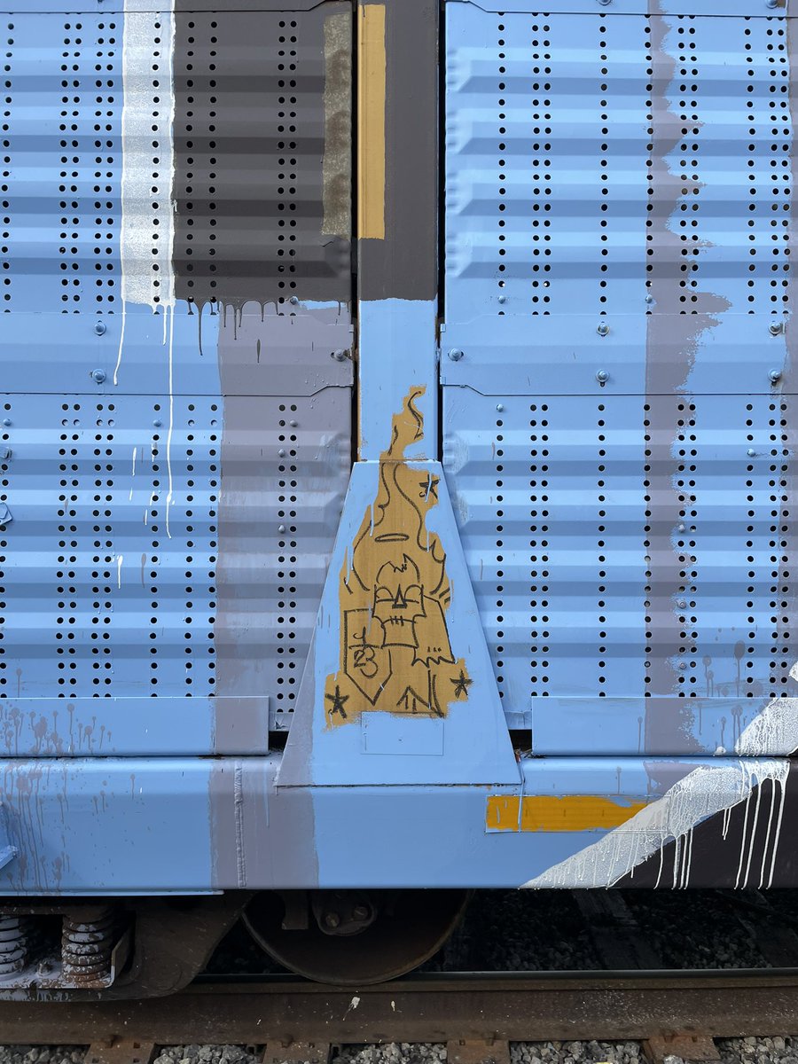 d1nyc's tweet image. Got whole car two today and about 30 monikers. I could do this shit, all day. All day? All day. #graffiti #graffitiart #moniker #monikers #duelris